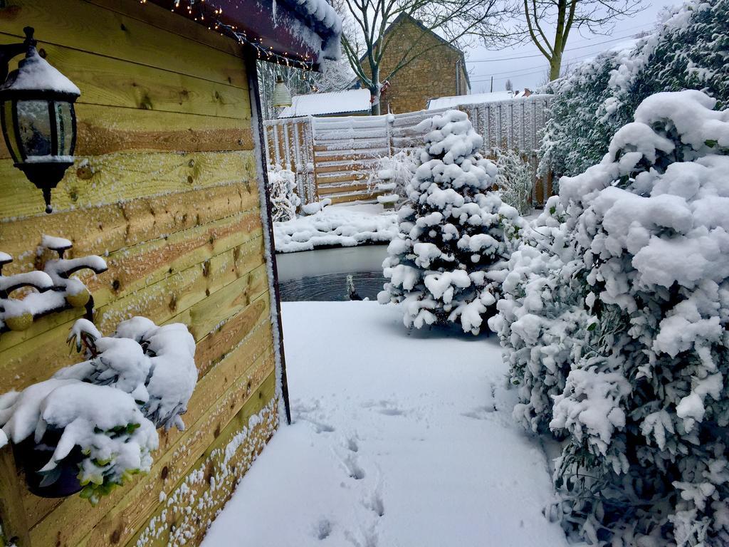 Au Chalet D'Isa Havelange エクステリア 写真