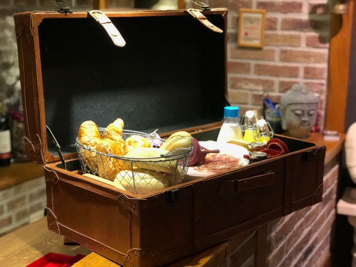 Au Chalet D'Isa Havelange エクステリア 写真